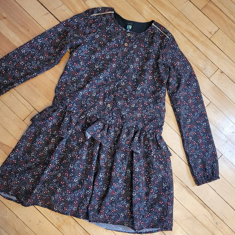 NANO Floral‎ Dress Size 12 Long Sleeve Button Front